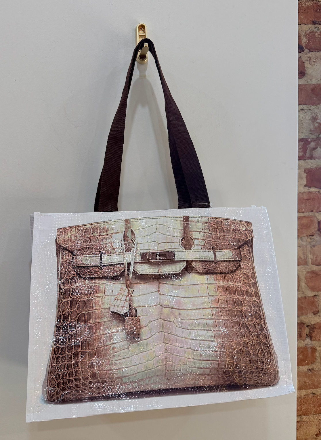 MACRAE LUXEY SHOPPERS