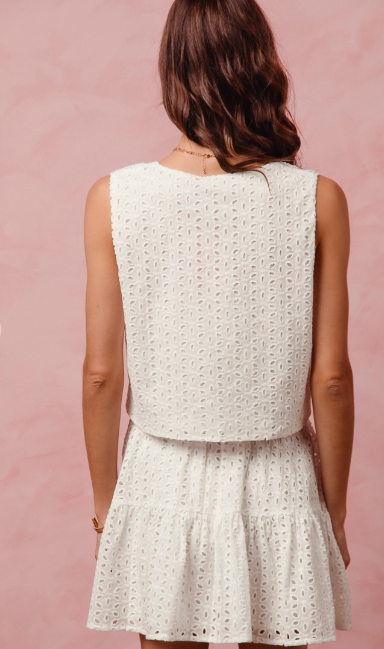 SO ME TAYLOR TIE IT UP TOP