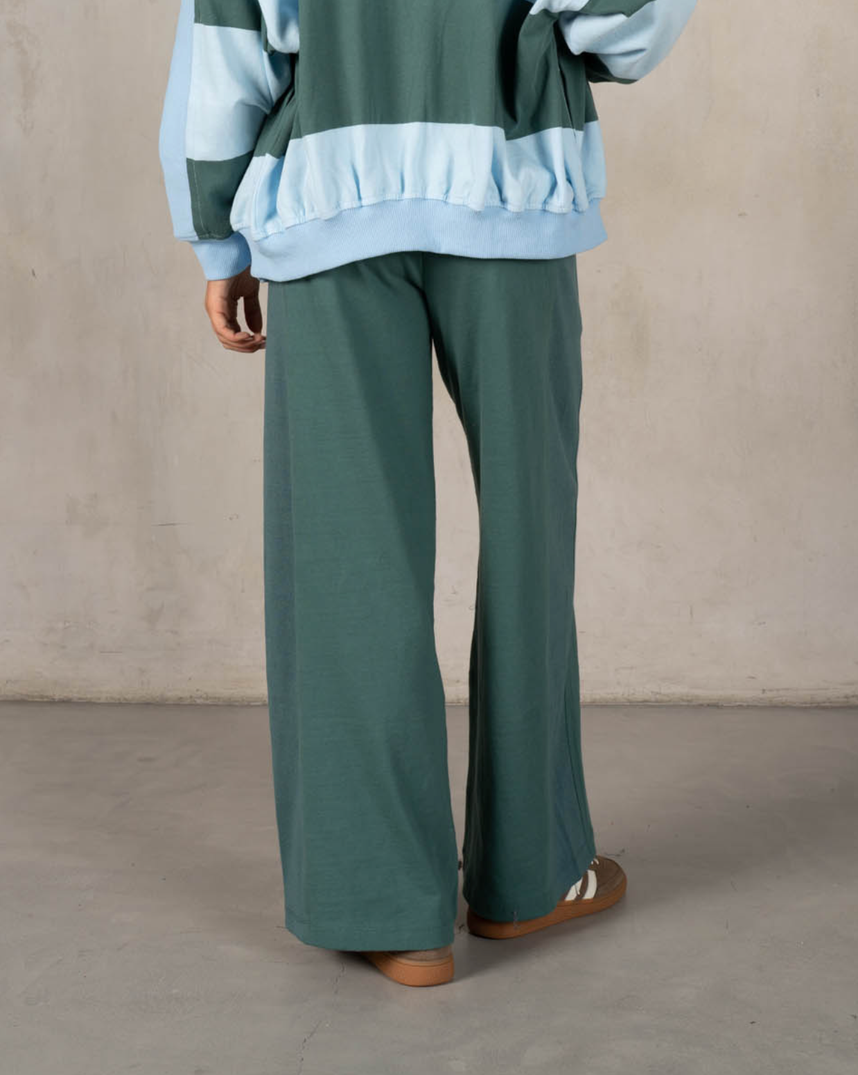 LA BIZ GREEN GIRLY SWEATPANTS