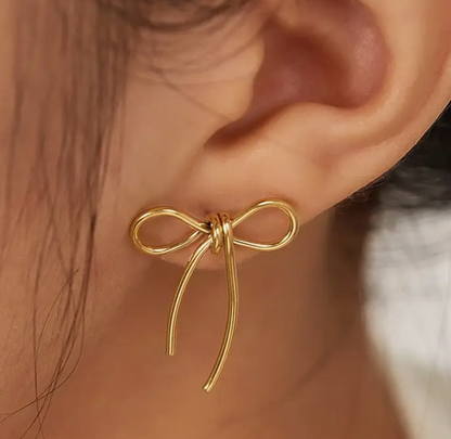 JOSSLYN ITTY BITTY BOW EARRINGS