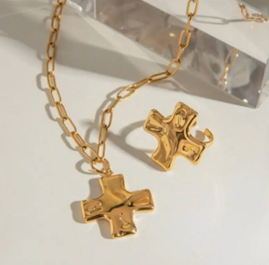 JOSSLYN SUNBURST CROSS NECKLACE