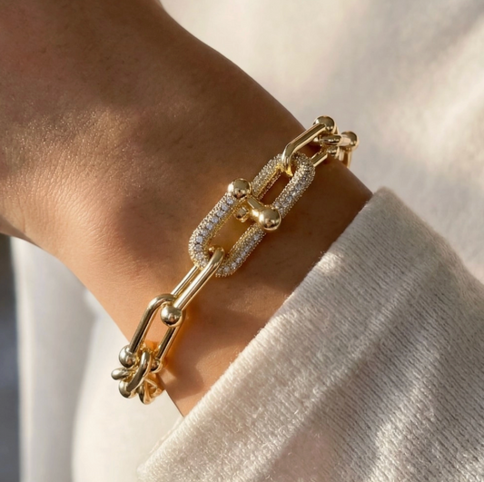 ANARCHY STREET PAVE CHAIN BRACELET