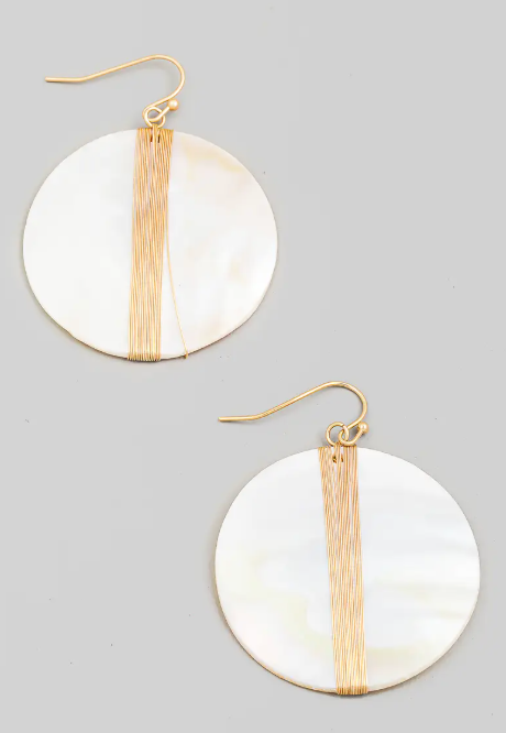 ANARCHY STREET SAND SHELL EARRINGS