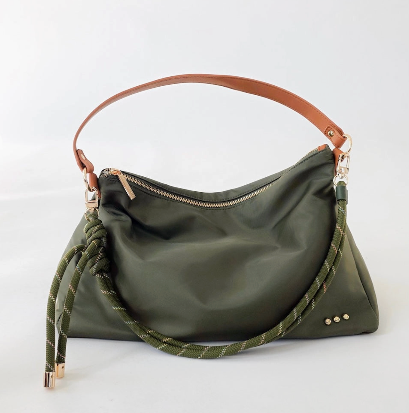PRETTY SIMPLE NIKKI NYLON SHOULDER BAG
