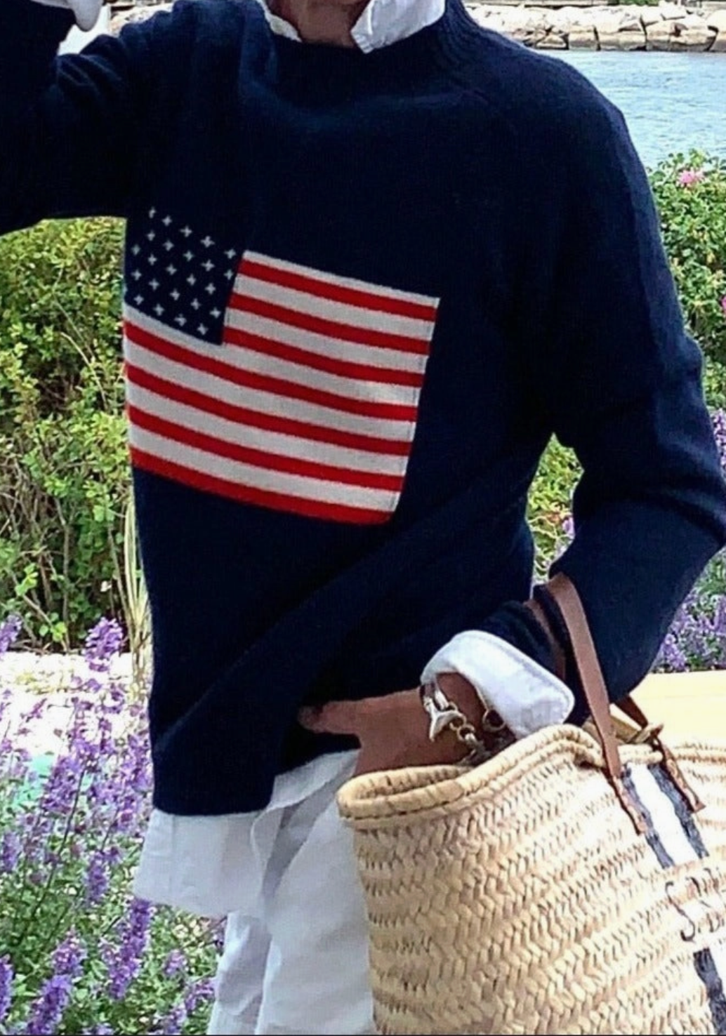 PINK PINEAPPLE CASHMERE AMERICAN FLAG SWEATER