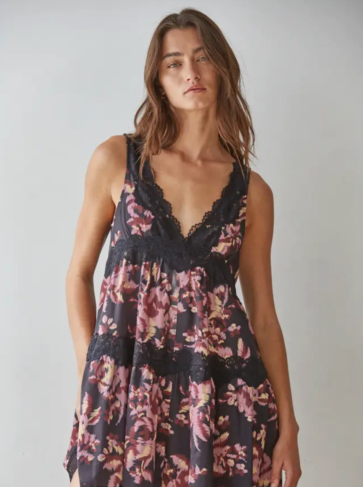 BY TOGETHER BLOOMY LACE MINI DRESS