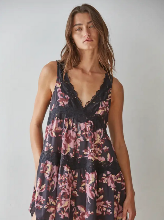 BY TOGETHER BLOOMY LACE MINI DRESS