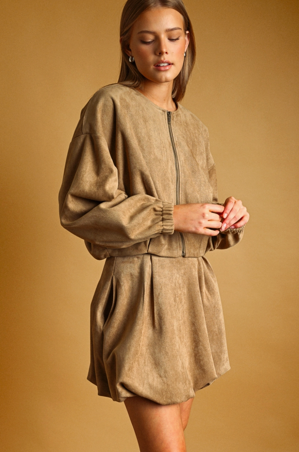 MIOU MUSE SUEDE PLEATED JACKET