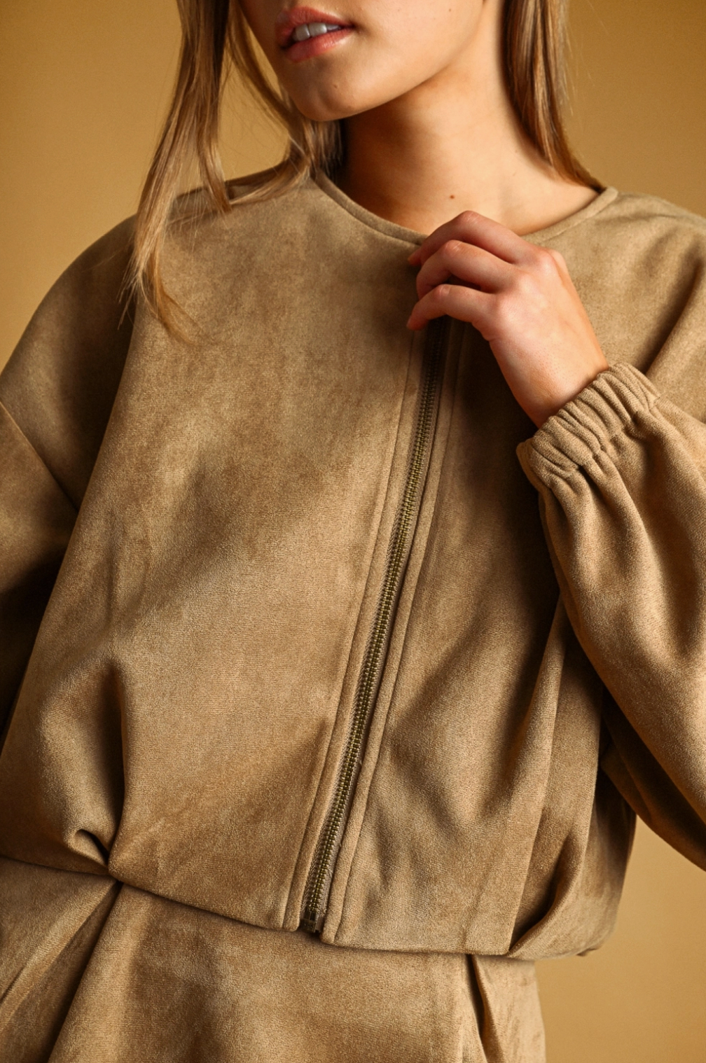 MIOU MUSE SUEDE PLEATED JACKET