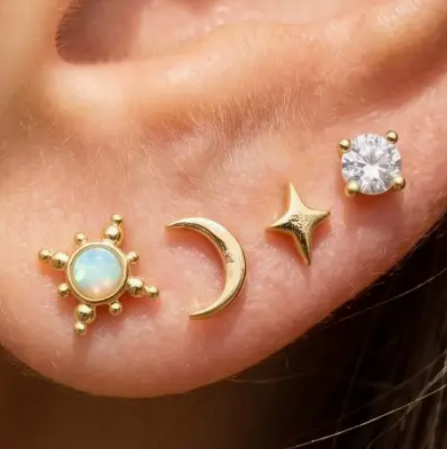 FAME FOUR PIECE EARRING SET