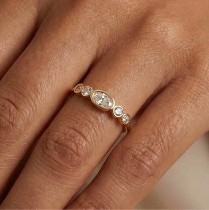 FAME OVAL RING