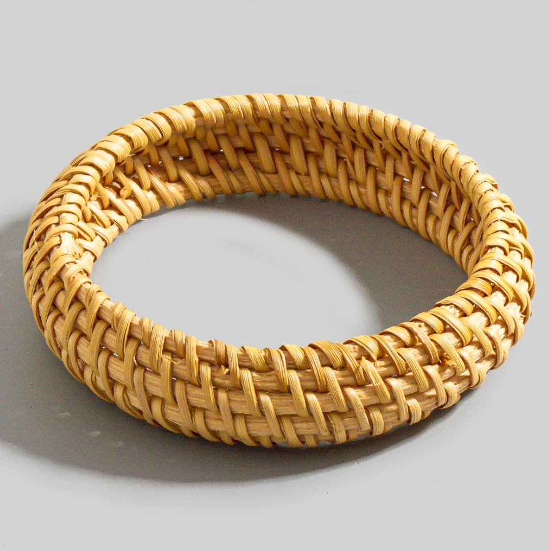 FAME STRAW BANGLE BRACELET