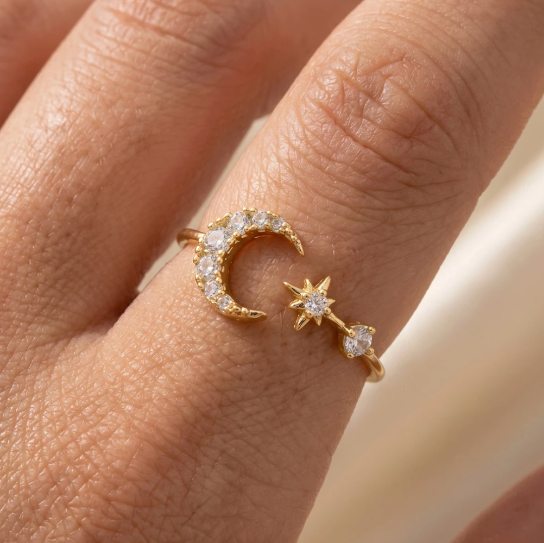 FAME STAR & MOON RING