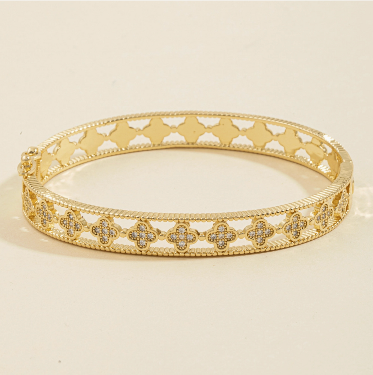 ANARCHY STREET CLOVER BANGLE