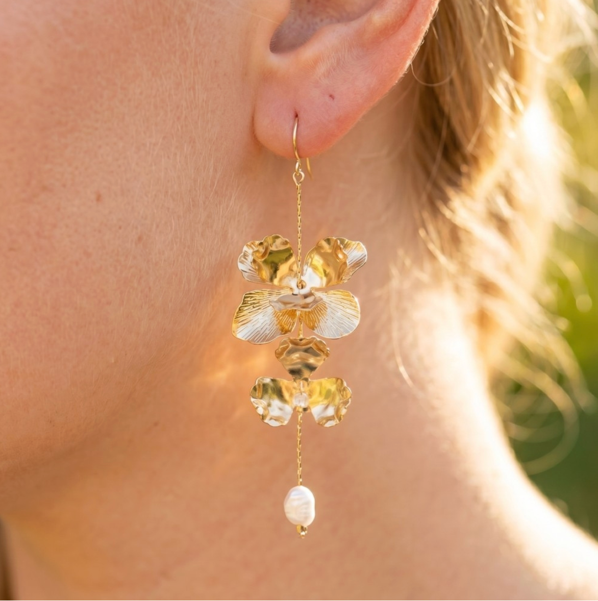 ANARCHY STREET FLOWER DROP EARRINGS