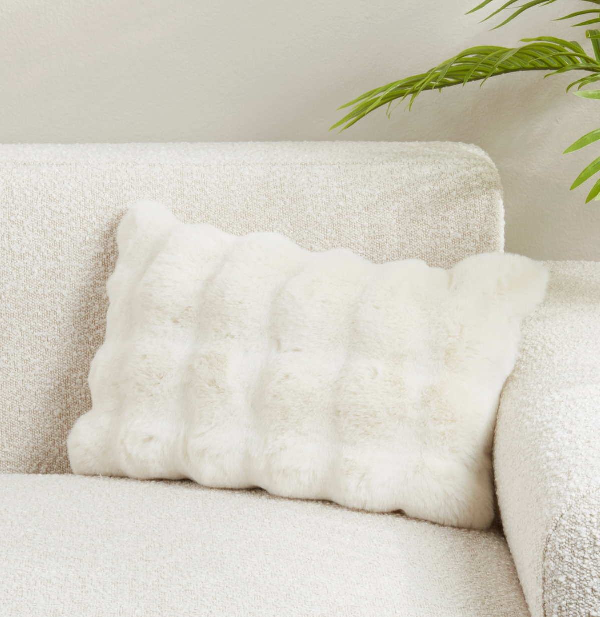 SARO LIFESTYLE CUDDLE UP THROW PILLOW