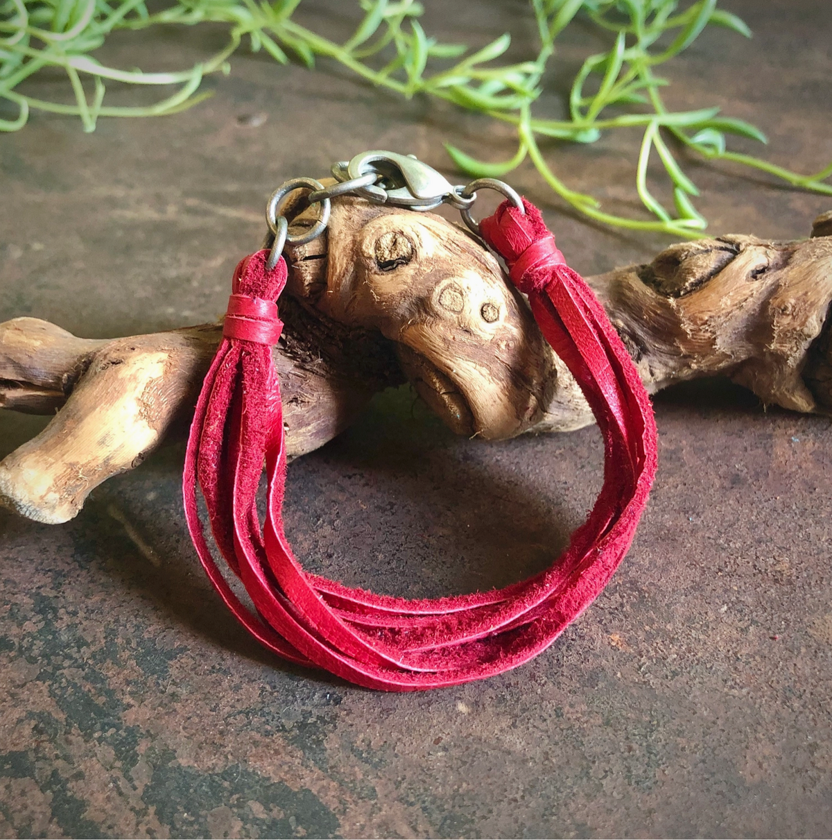 ASTALI LEATHER BRACELET