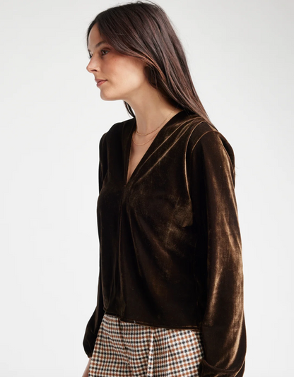 SELF CONTRAST BLAKELY V NECK BLOUSE