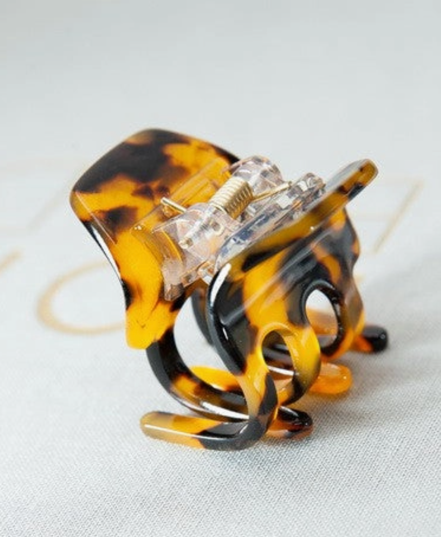 JOSSLYN TORT HAIR CLIP