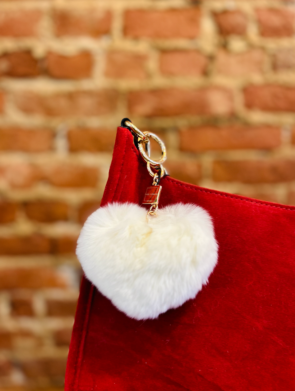 LINDA RICHARDS POM HEART BAG CHARMS