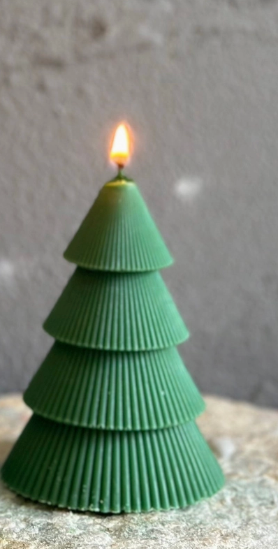 LA AROMA WOODLAND CANDLES