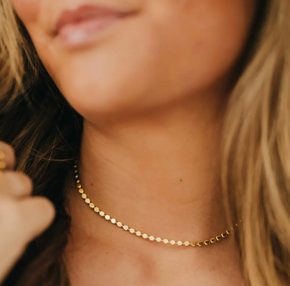 PRETTY SIMPLE DAKOTA DISC CHAIN NECKLACE