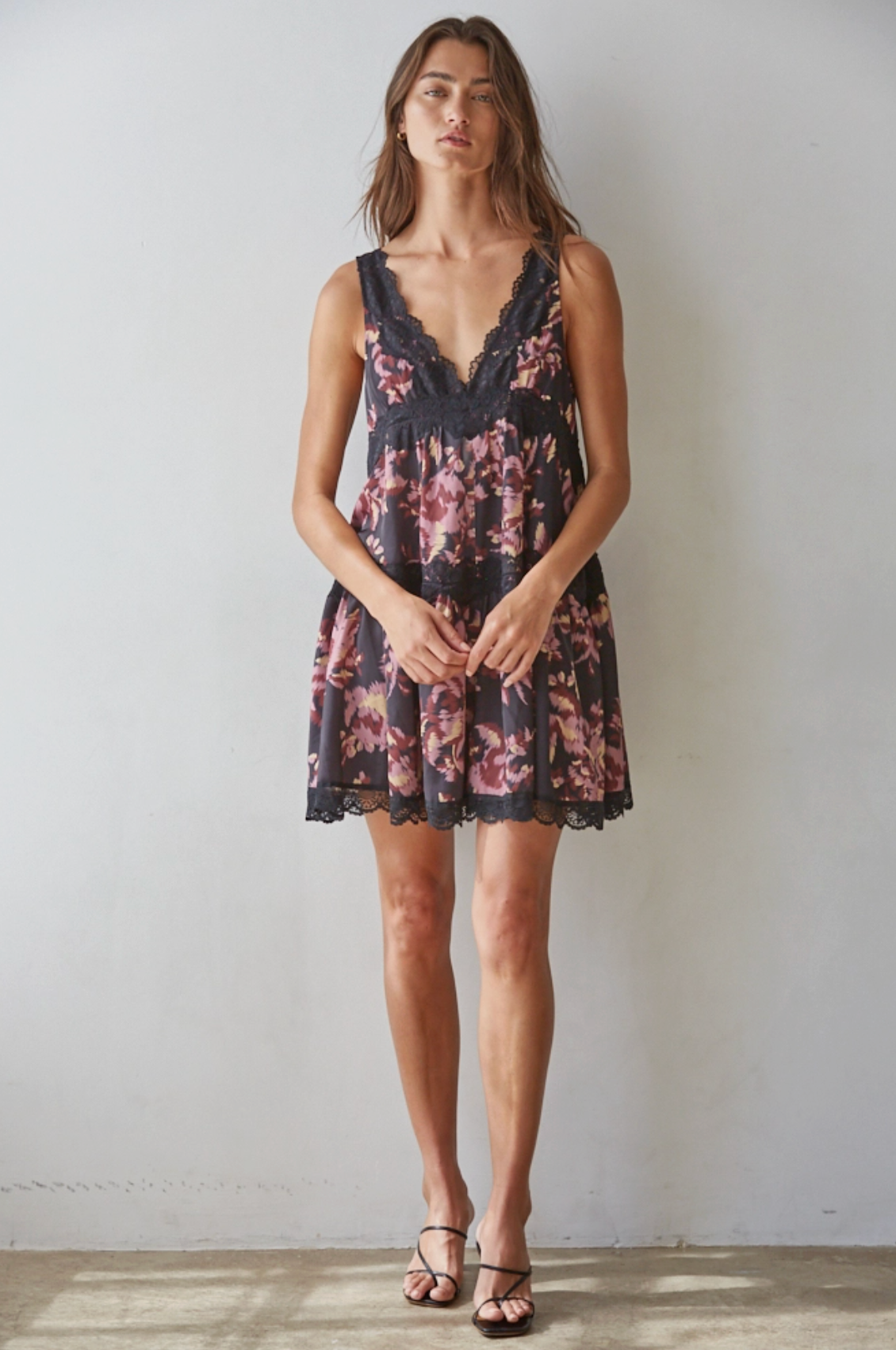 BY TOGETHER BLOOMY LACE MINI DRESS