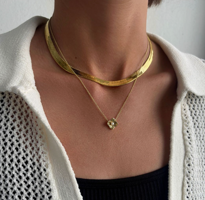 ADORNIA PEARLY BLOOM NECKLACE