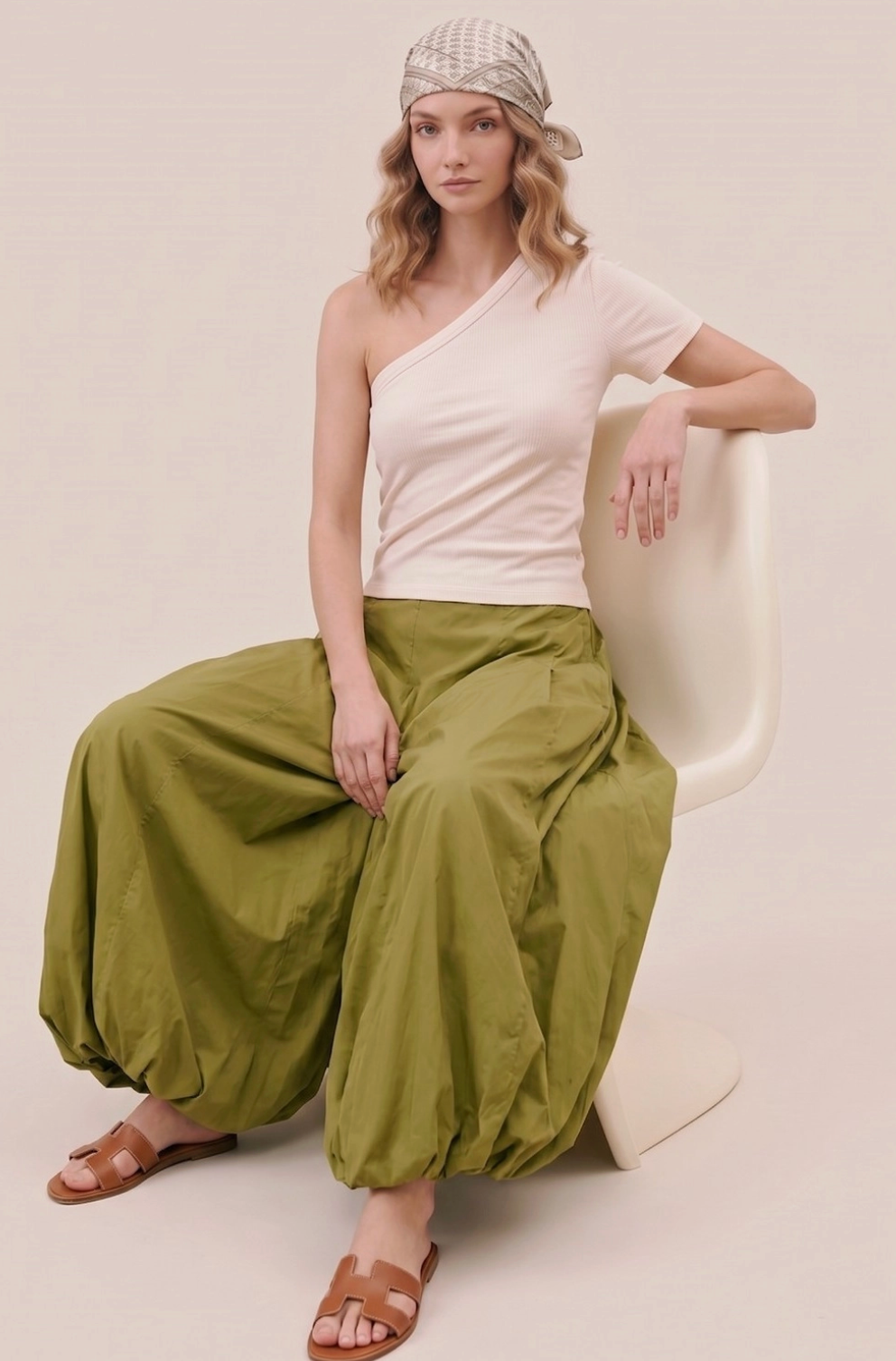 IVE OLIVE YOU BALLOON PANTS