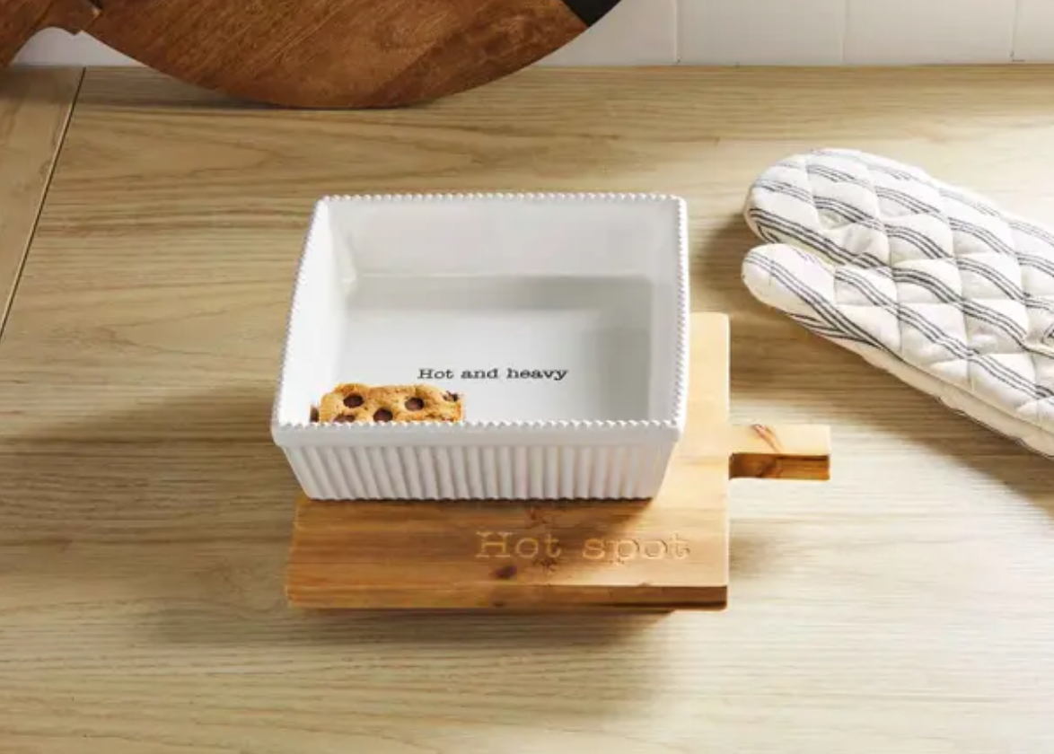 MUDPIE BAKING DISH AND TRIVET SET