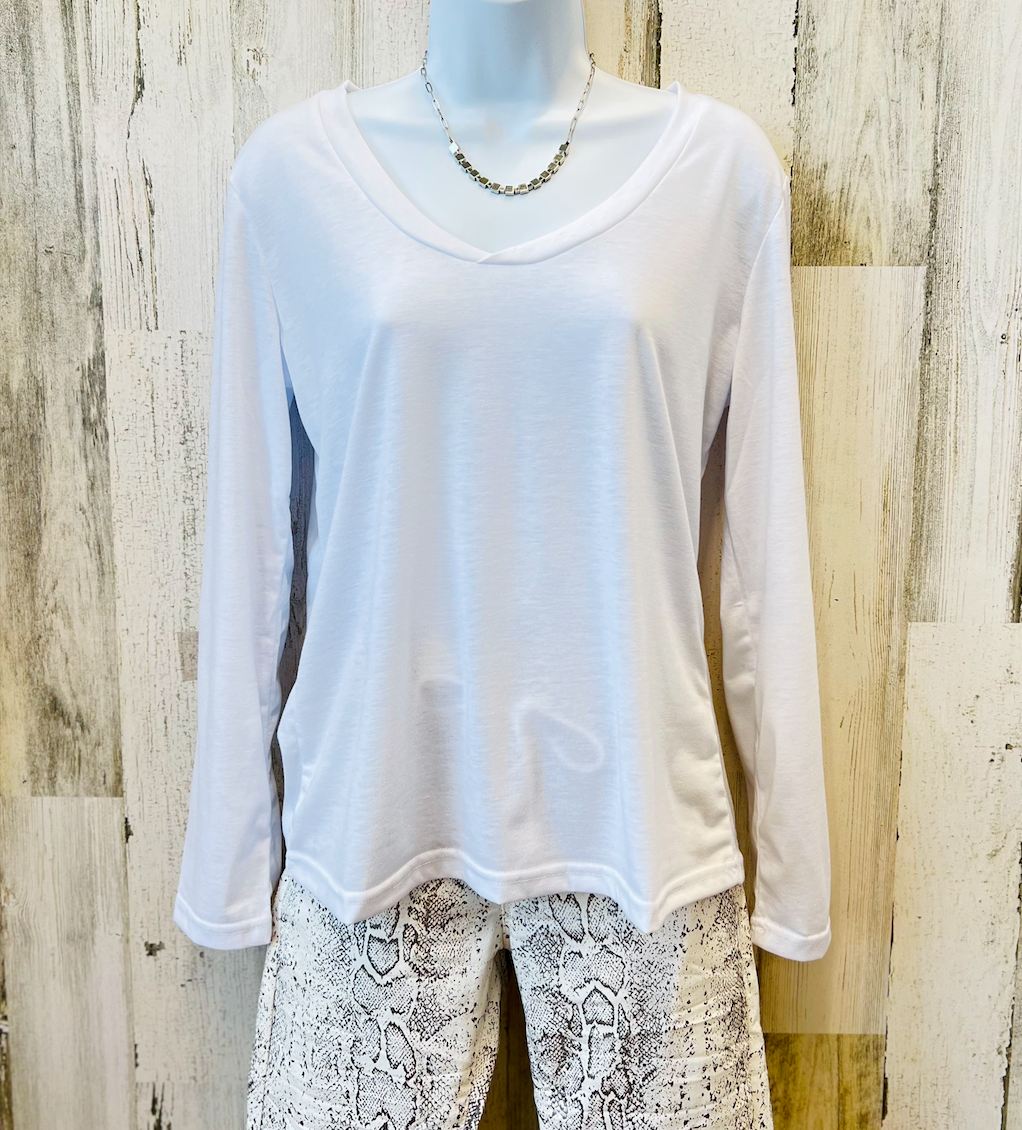 DOWNTOWN WHITE LONG SLEEVE TOP